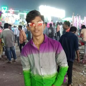 Meet your Posher, Varun